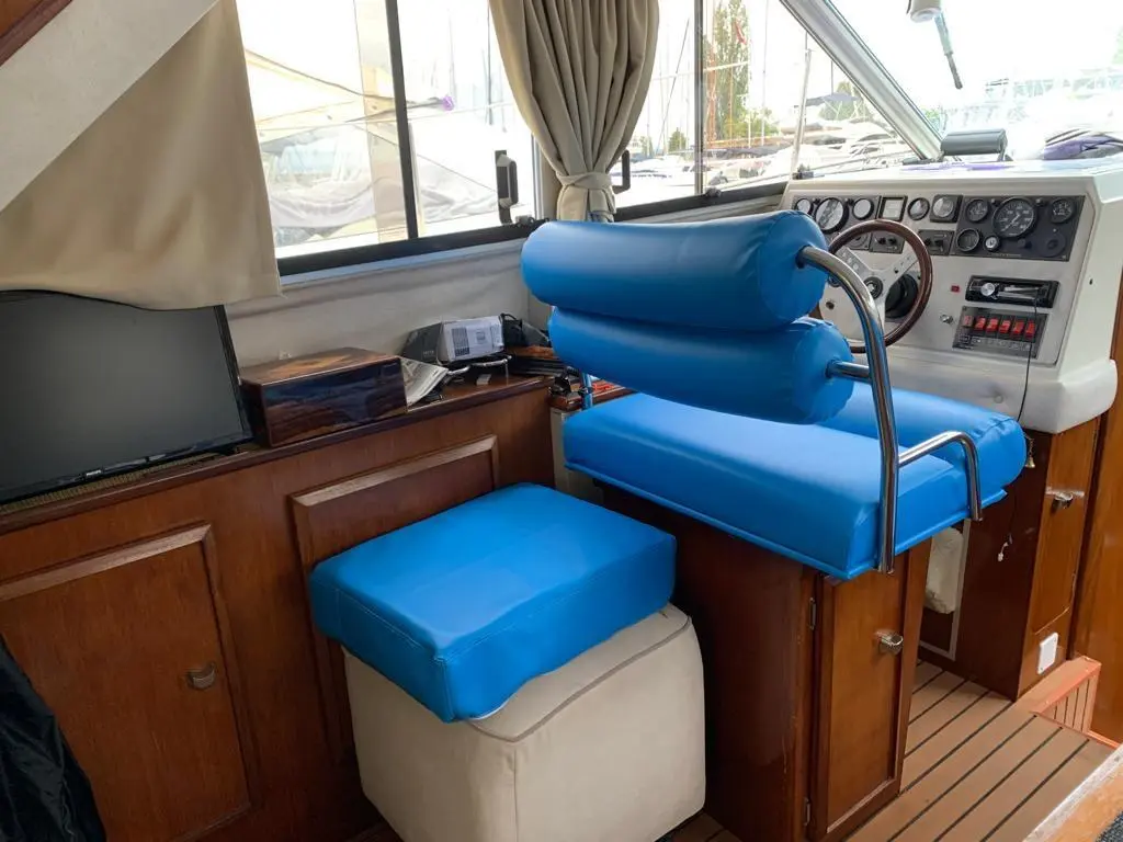 1985 Fairline 31 corniche flybridge