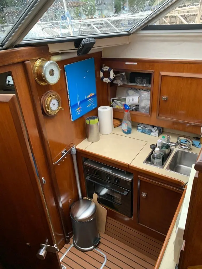 1985 Fairline 31 corniche flybridge