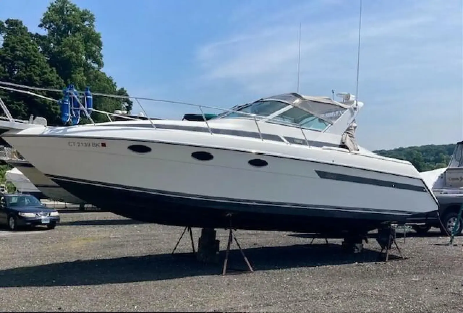 1992 Tiara 34