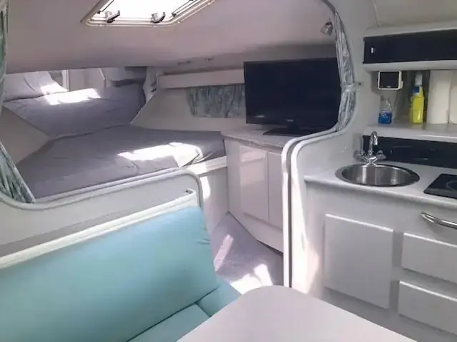 Tiara 34