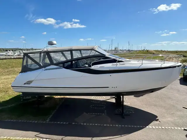 Fairline F Line 33