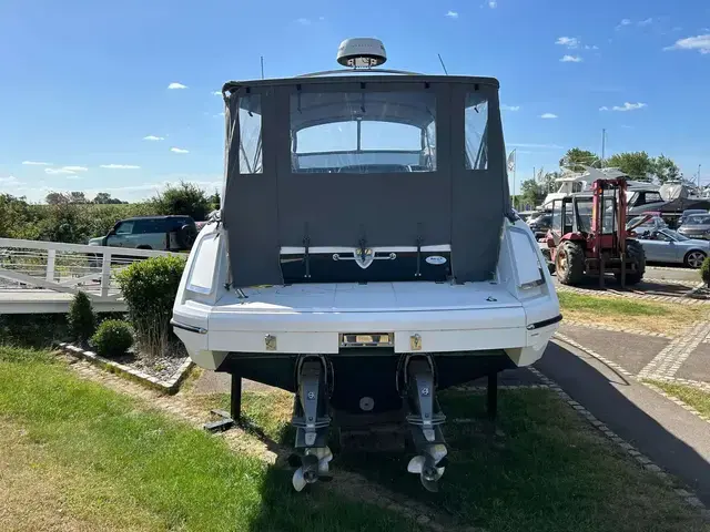 Fairline F Line 33