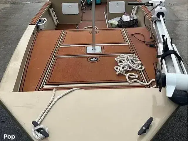 Custom 22 Skiff