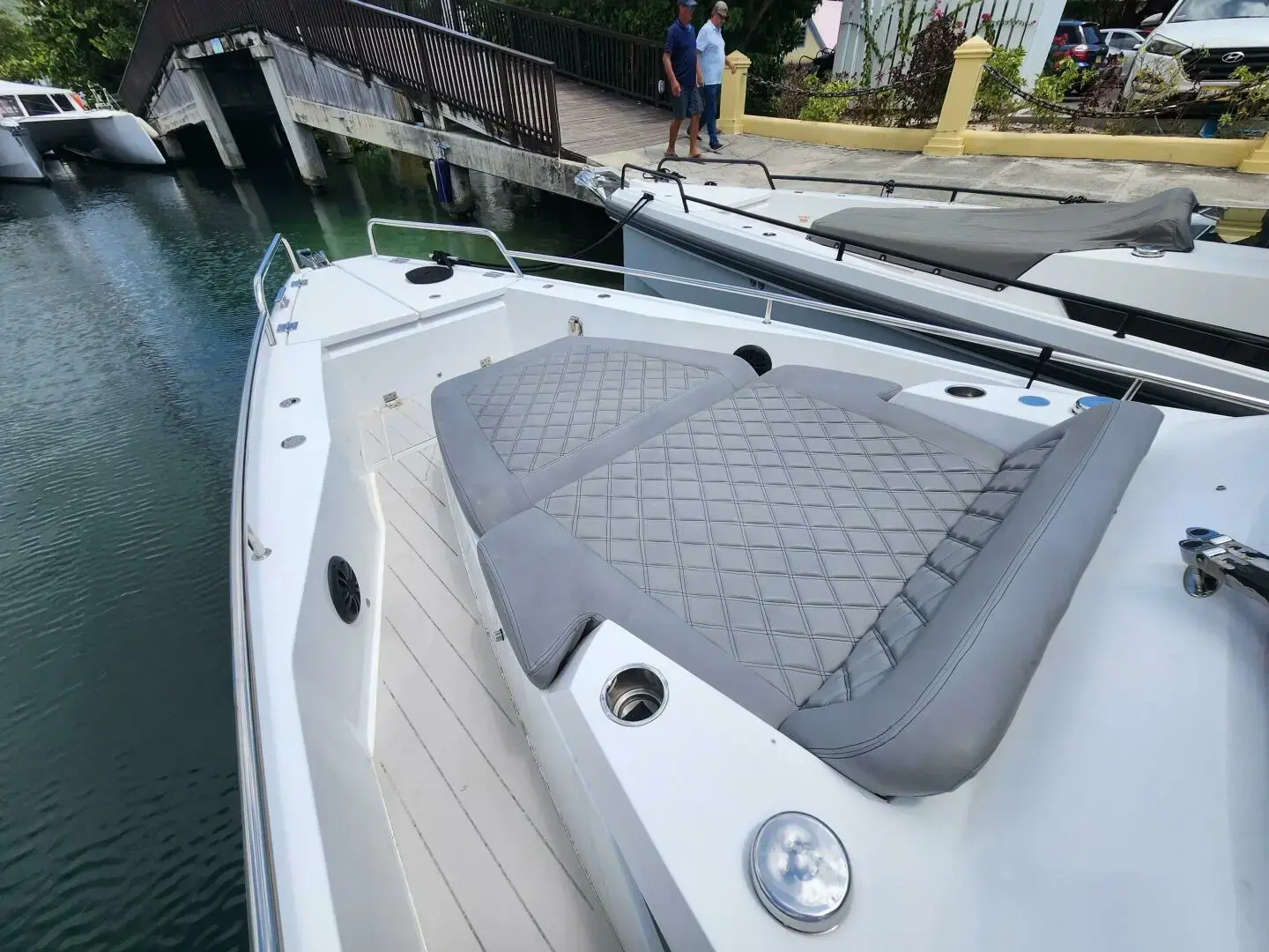 2017 Axopar sun-top aft cabin