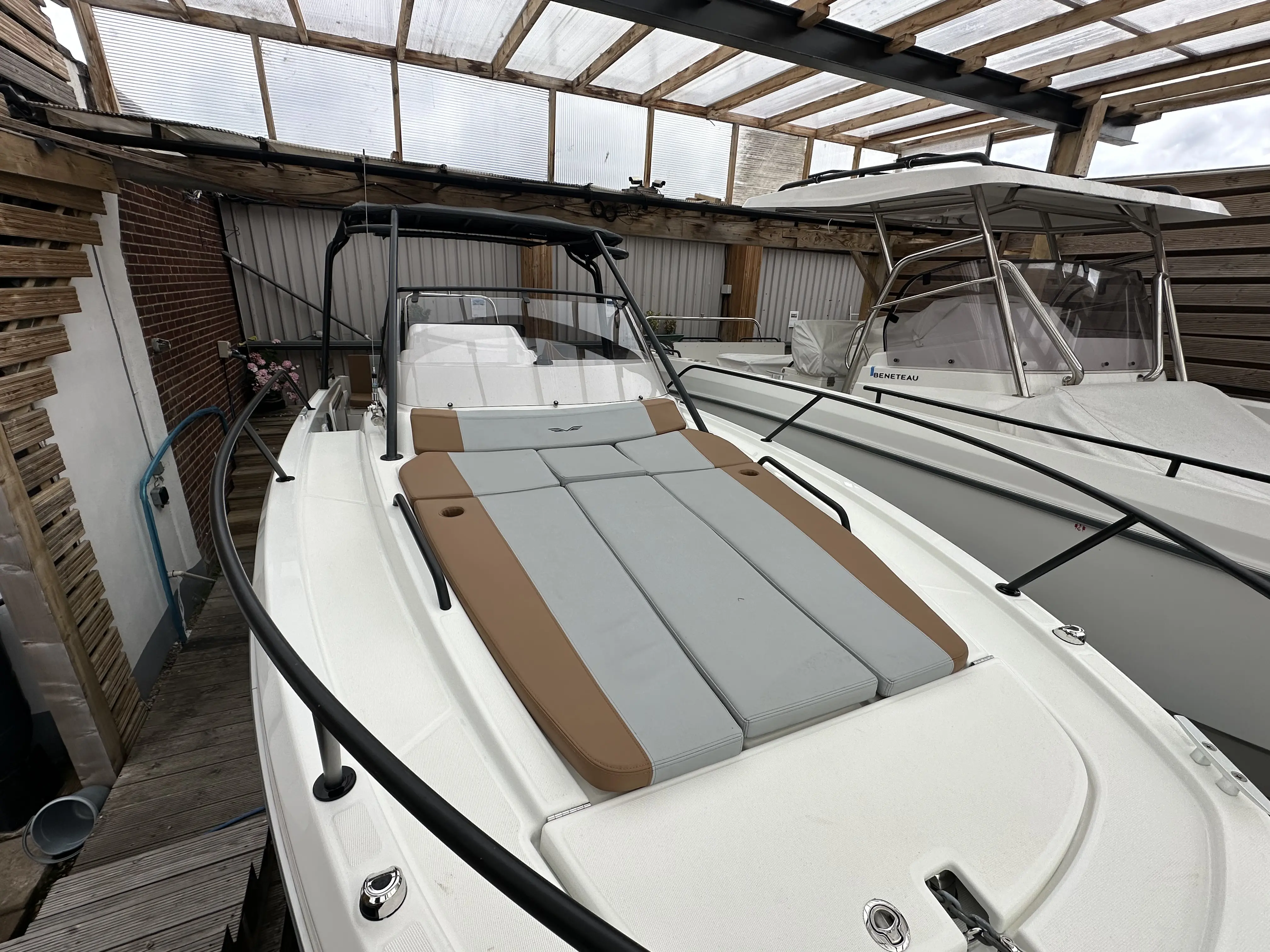 2022 Beneteau flyer 8 sundeck