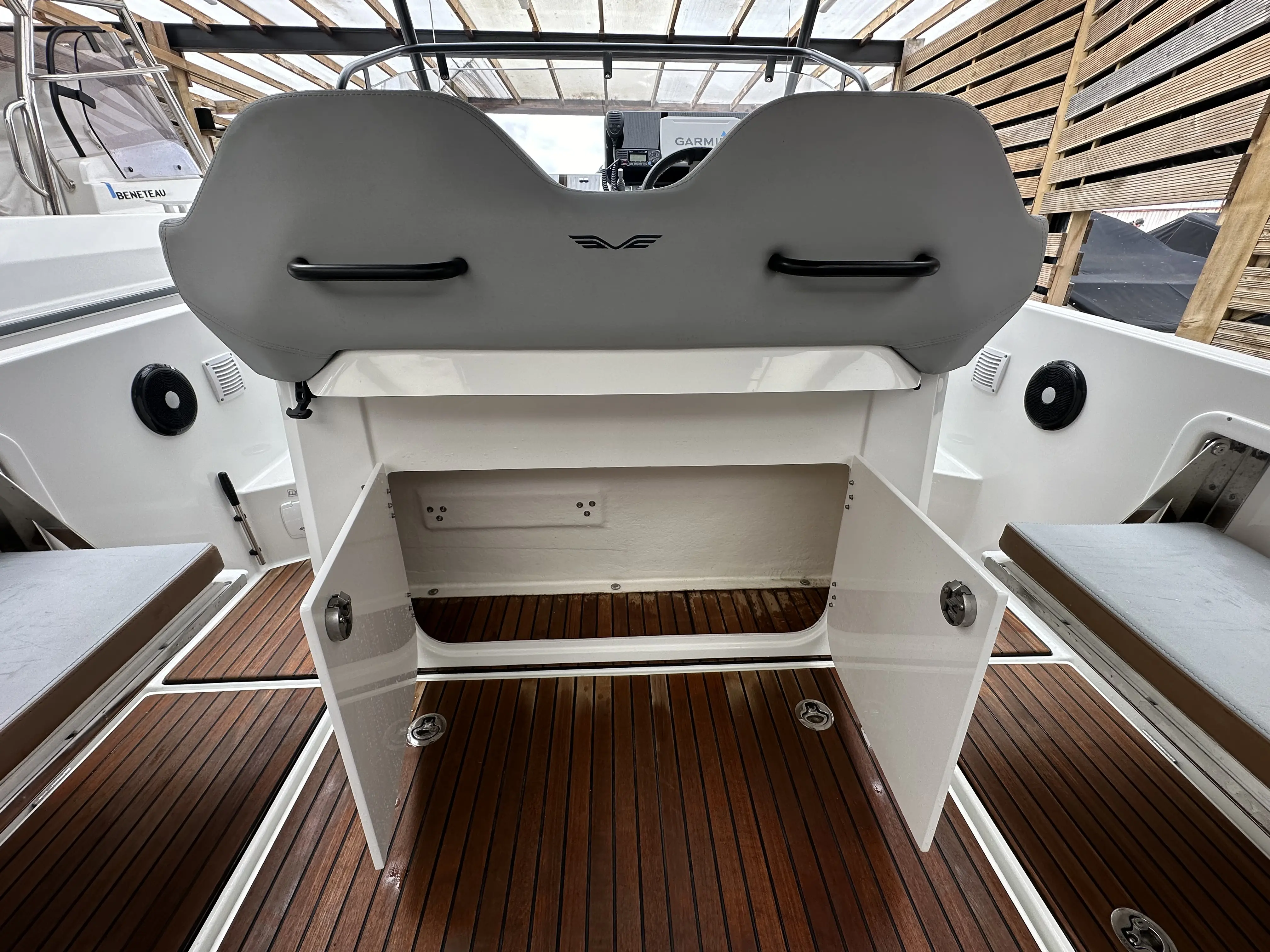 2022 Beneteau flyer 8 sundeck