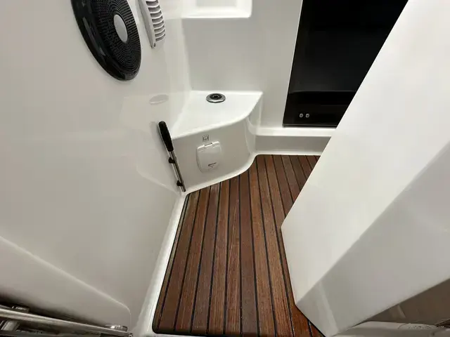 Beneteau Flyer 8 Sundeck Outboard