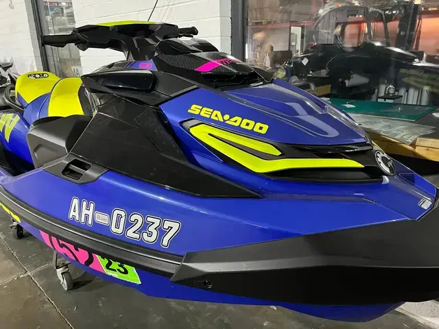 Sea-Doo 230 Wake Pro