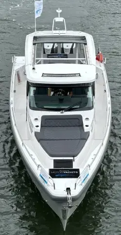 2018 Axopar 37 sun top with aft cabin