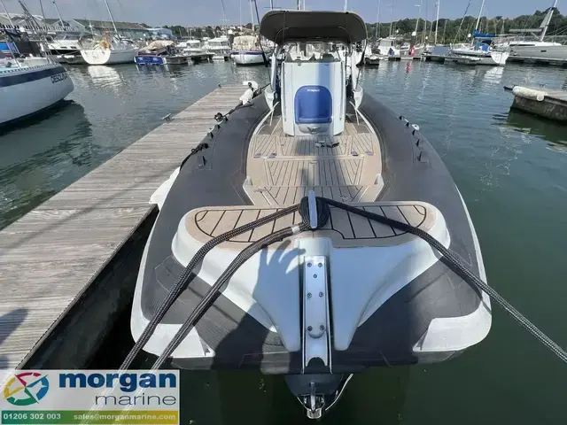 Stingher boats 900 GT Custom