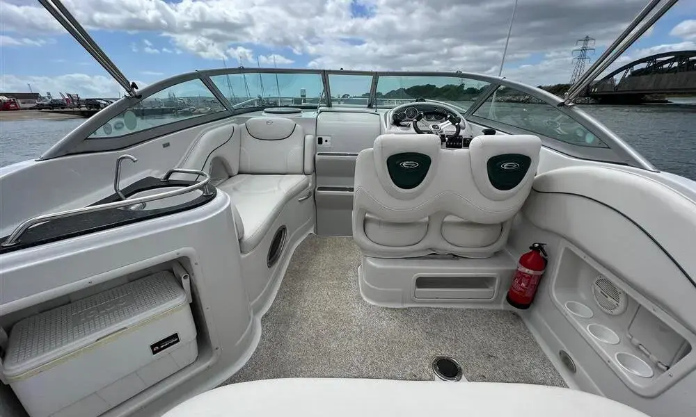 2005 Crownline 250 cr