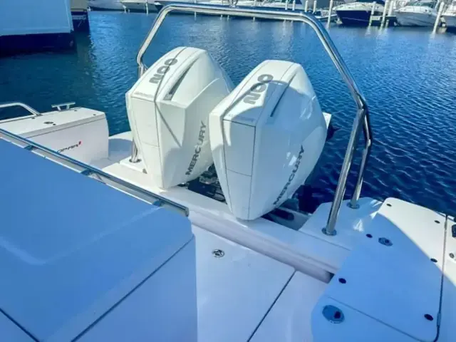 Axopar 28 CABIN