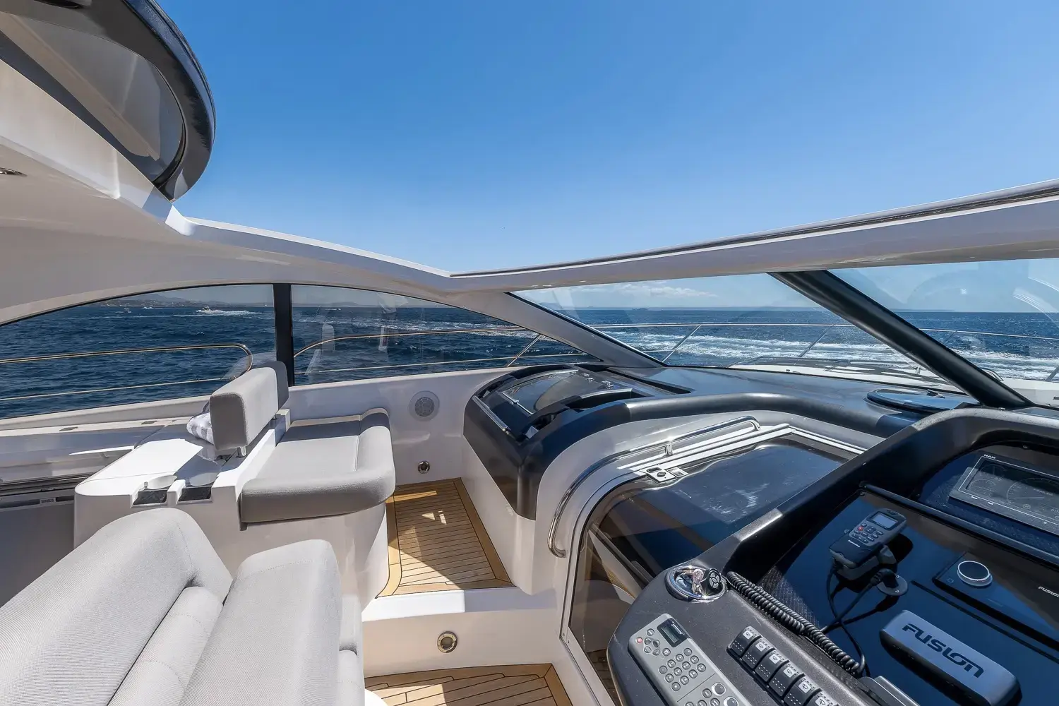 2010 Sunseeker predator 60