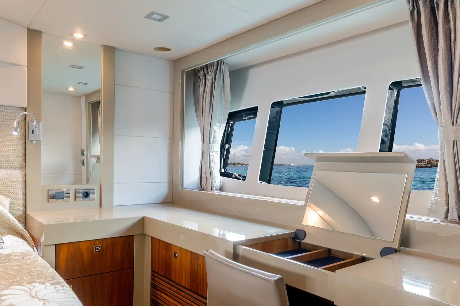 2010 Sunseeker predator 60