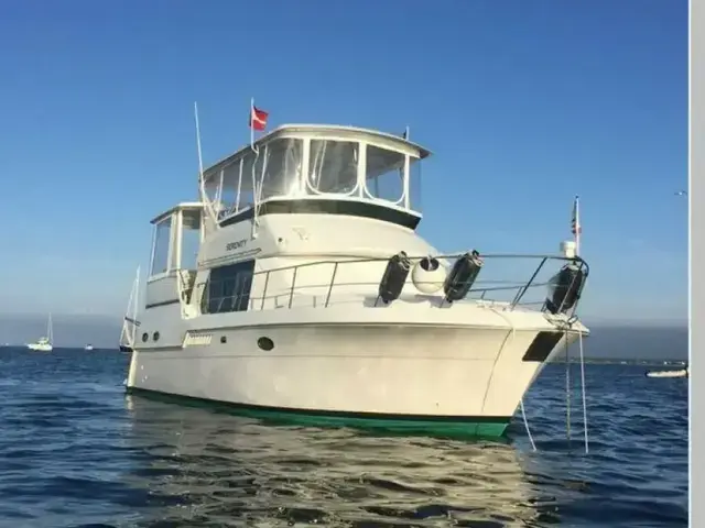 Carver 406 Motor Yacht