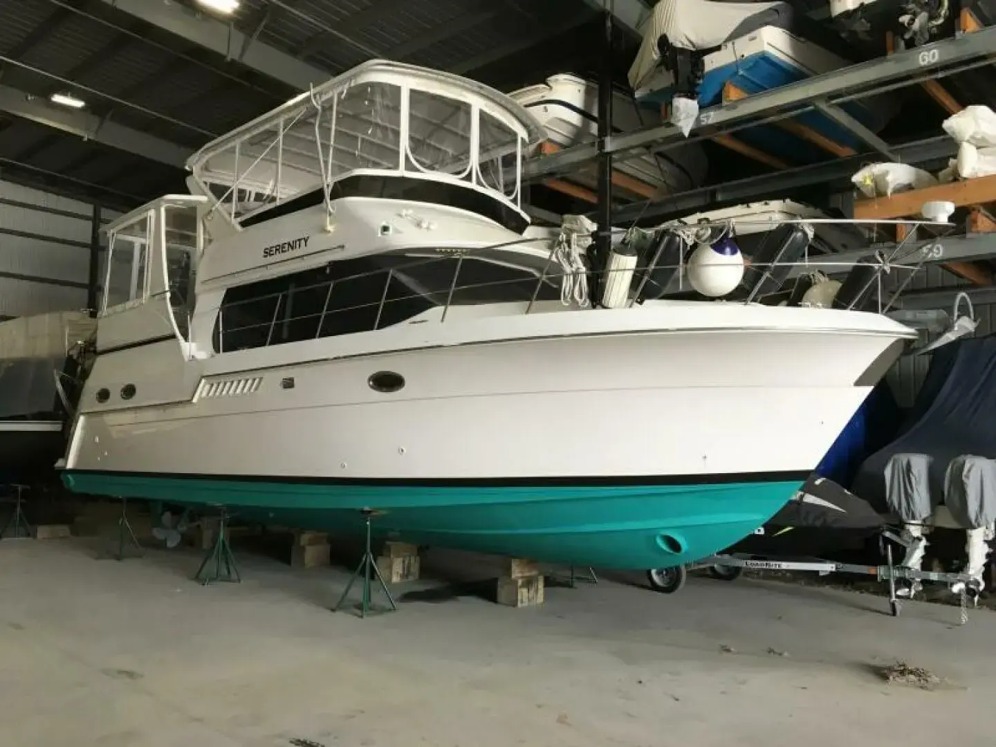 2002 Carver 406 motor yacht