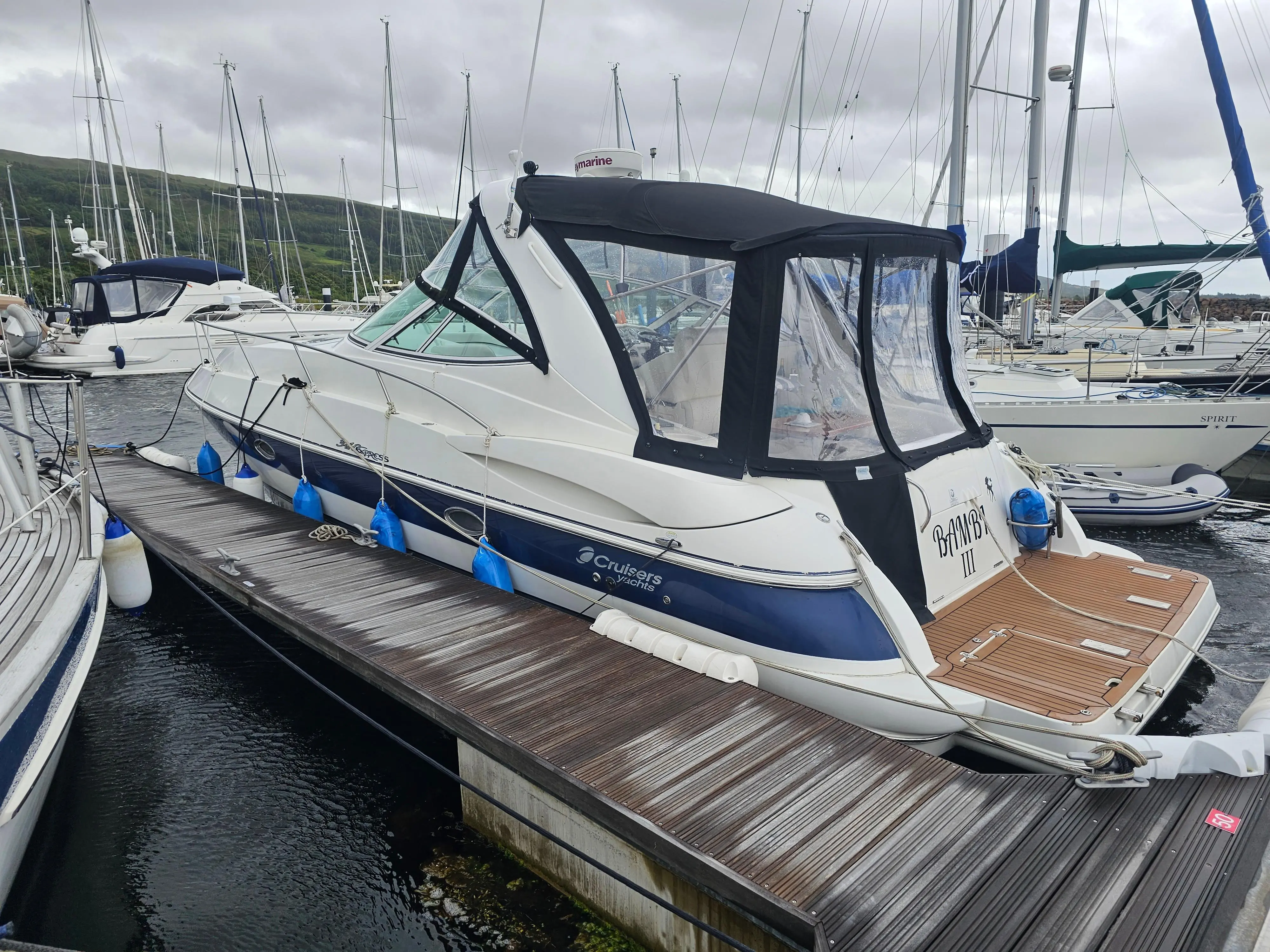 2007 Cruisers 340 express