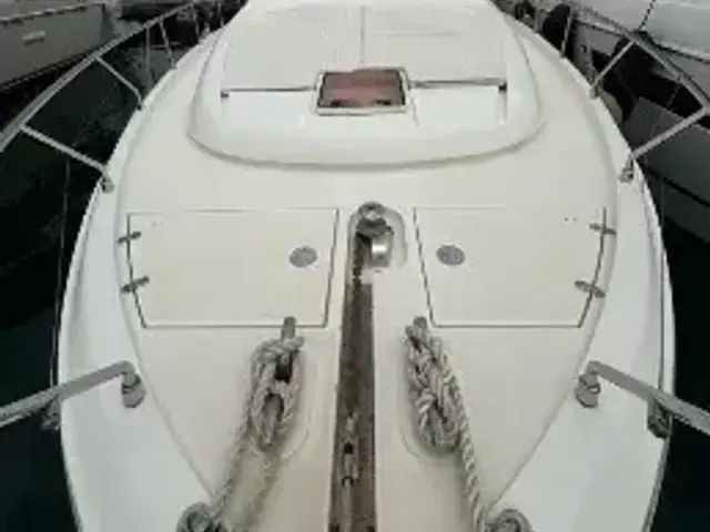 Ferretti Yachts 550