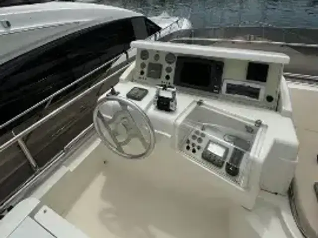 Ferretti Yachts 550