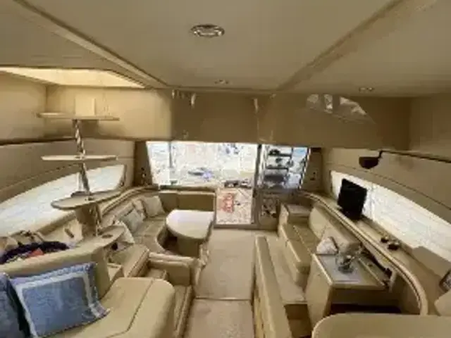 Ferretti Yachts 550