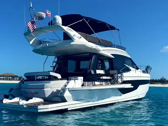 Galeon 50'