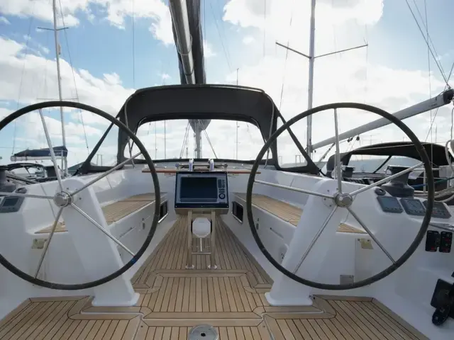 Hanse 445