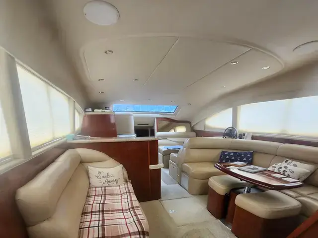 Sea Ray 480 Motor Yacht