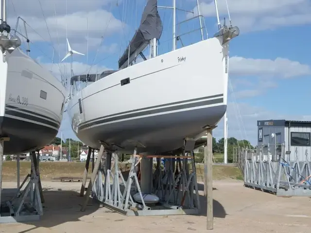 Hanse 445