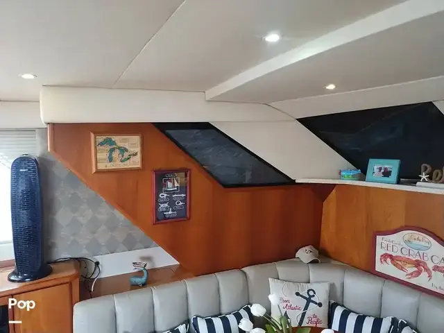 Silverton 392 Motor Yacht