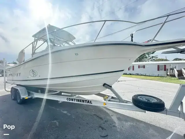 Bayliner 2352 Trophy