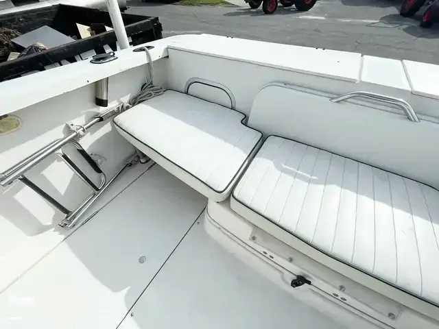 Bayliner 2352 Trophy