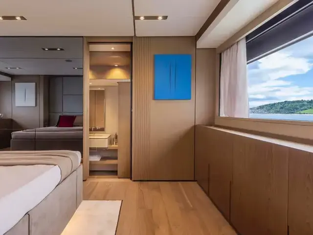 Ferretti Yachts Ferretti 1000