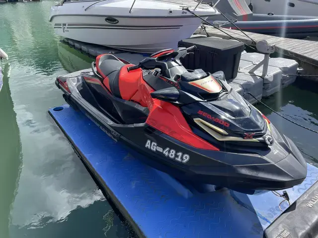 Sea-Doo RXT 300 RS