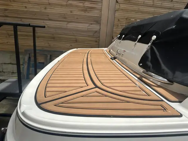 Bayliner Vr5