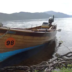  Classic 16' Clinker Motor Dinghy