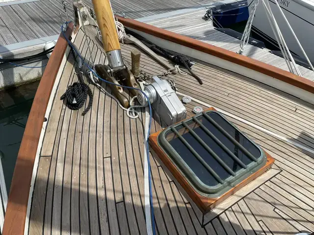 Classic Heard 28 Gaff Cutter