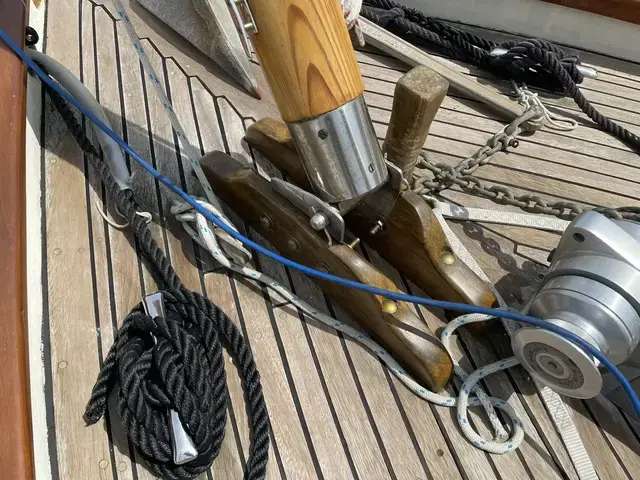 Classic Heard 28 Gaff Cutter