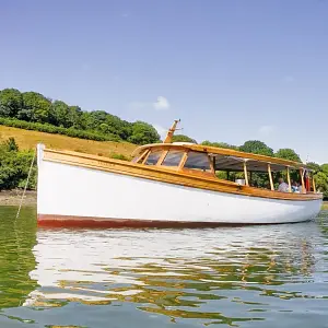  Classic Commercial Dining Charter Vessel