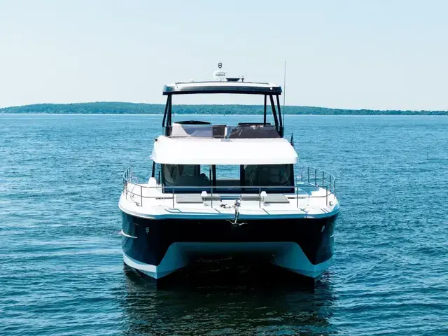 Fountaine Pajot MY6