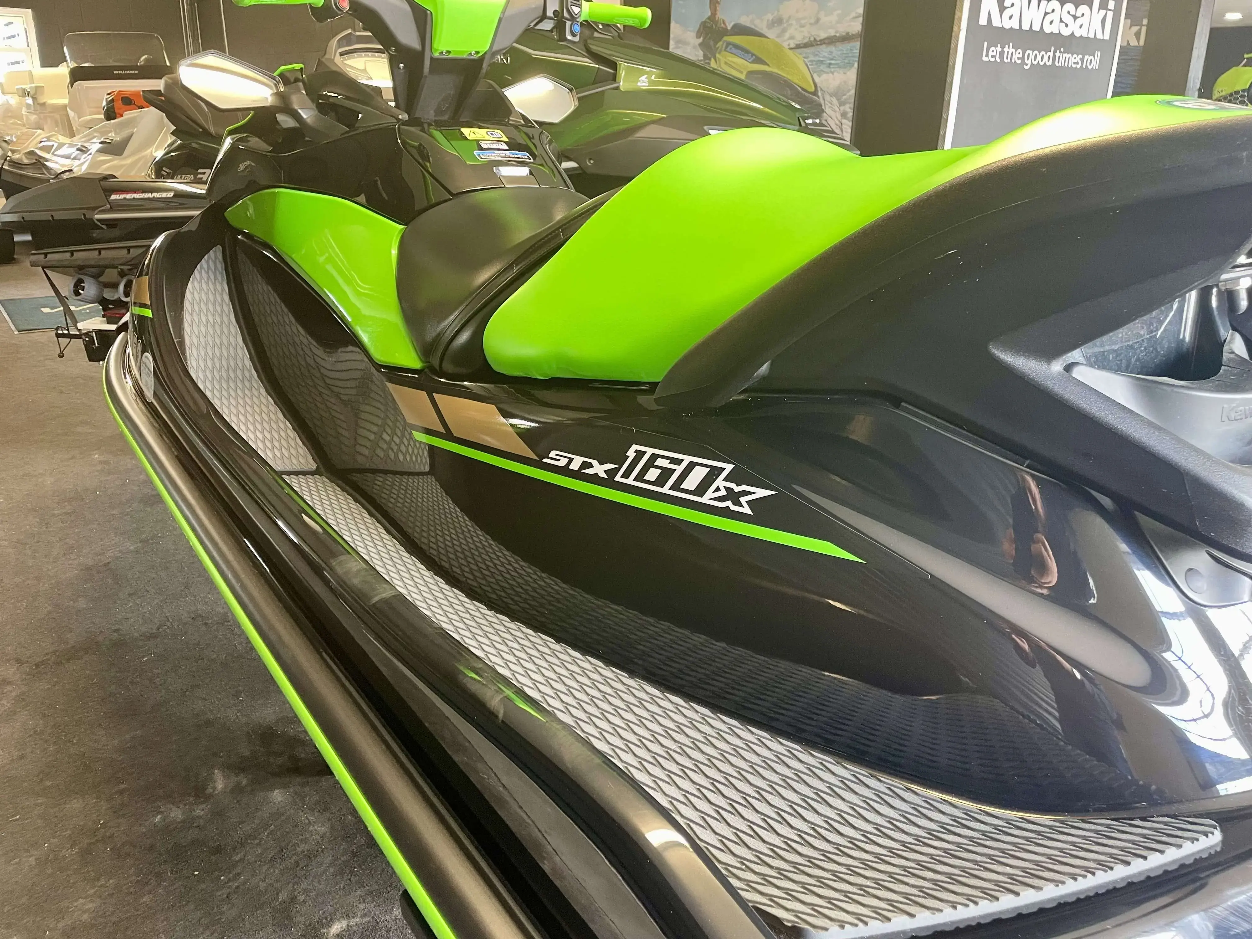 2022 Kawasaki stx 160x