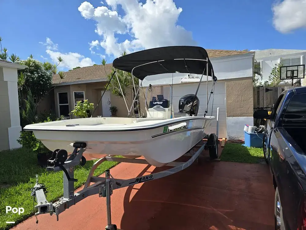 2021 Mako pro skiff 17 cc