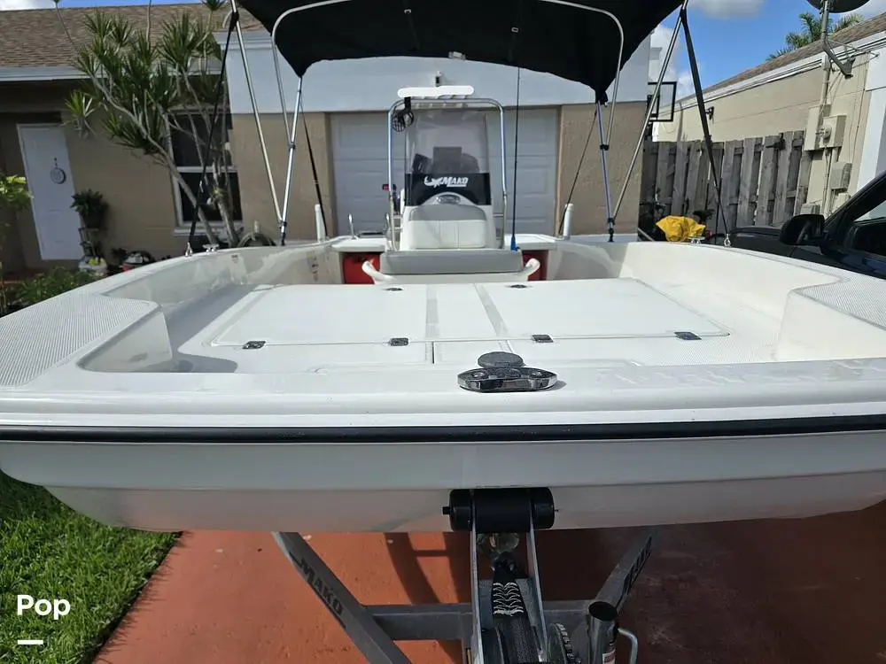 2021 Mako pro skiff 17 cc