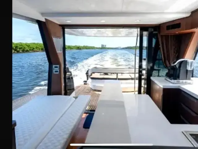 Galeon 50'