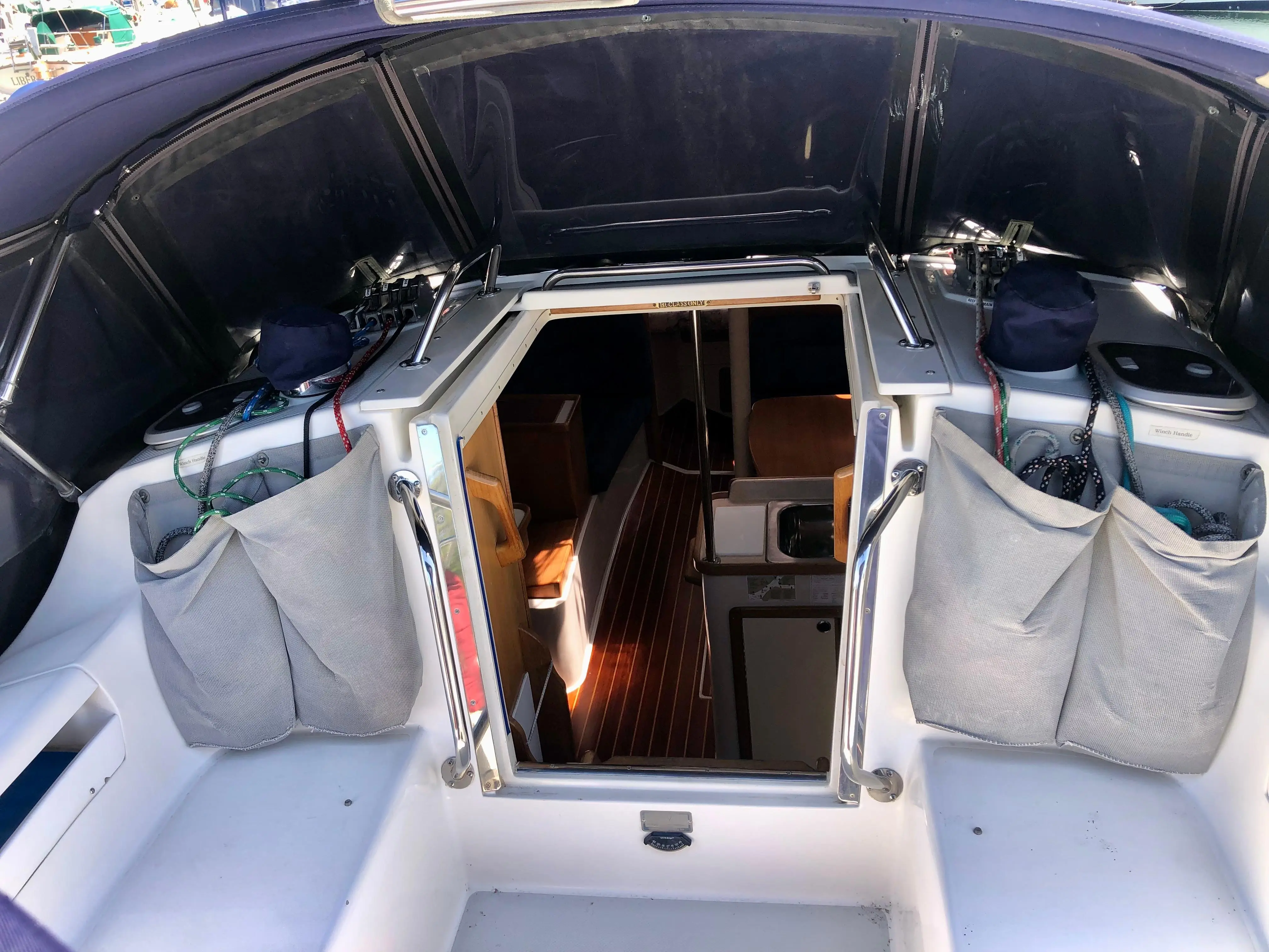 2000 Catalina 35'