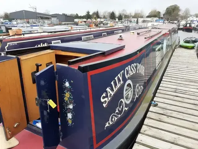 Dave Clarke 57ft Trad stern Narrowboat