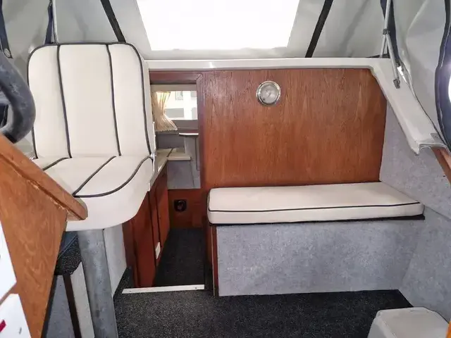 Viking 26 Centre Cockpit