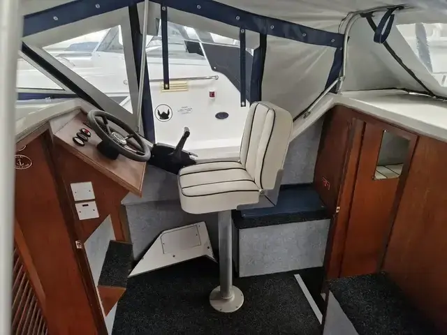 Viking 26 Centre Cockpit