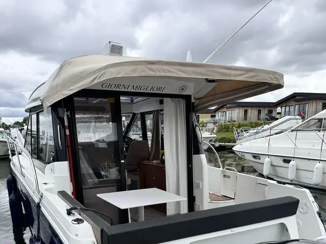 Jeanneau Merry Fisher 895