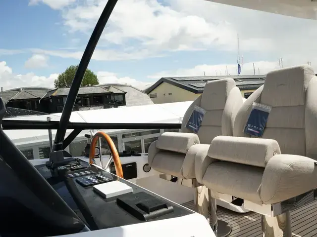 Azimut Magellano 60