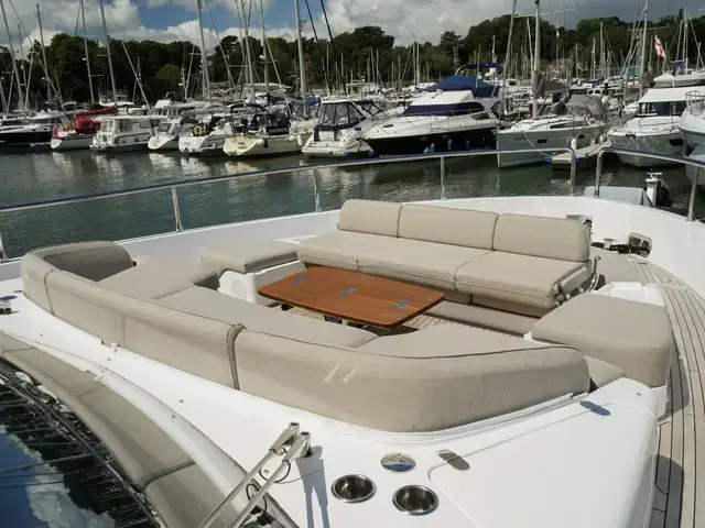 Azimut Magellano 60